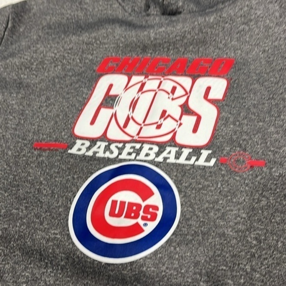 Genuine merchandise, Chicago Cubs baseball women’s gray hoodie pull over large